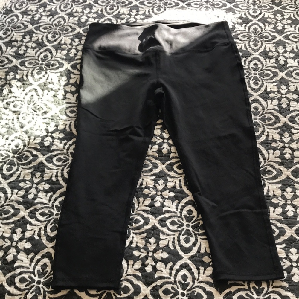 Marika Capri leggings